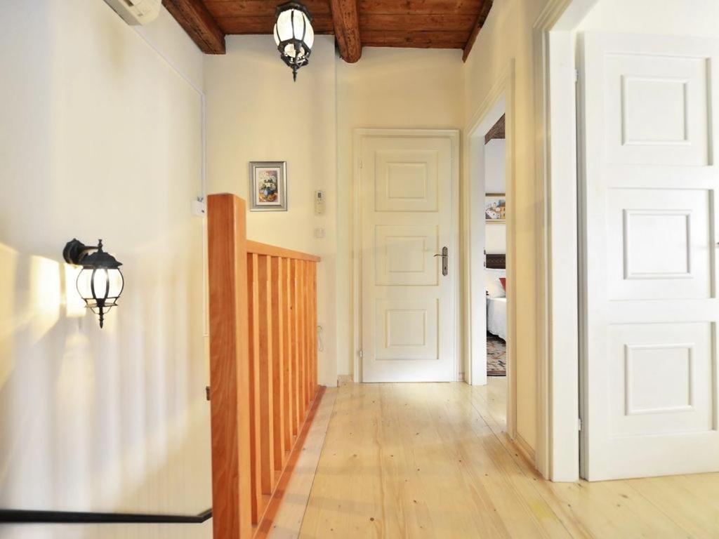 Villa Оміш Екстер'єр фото